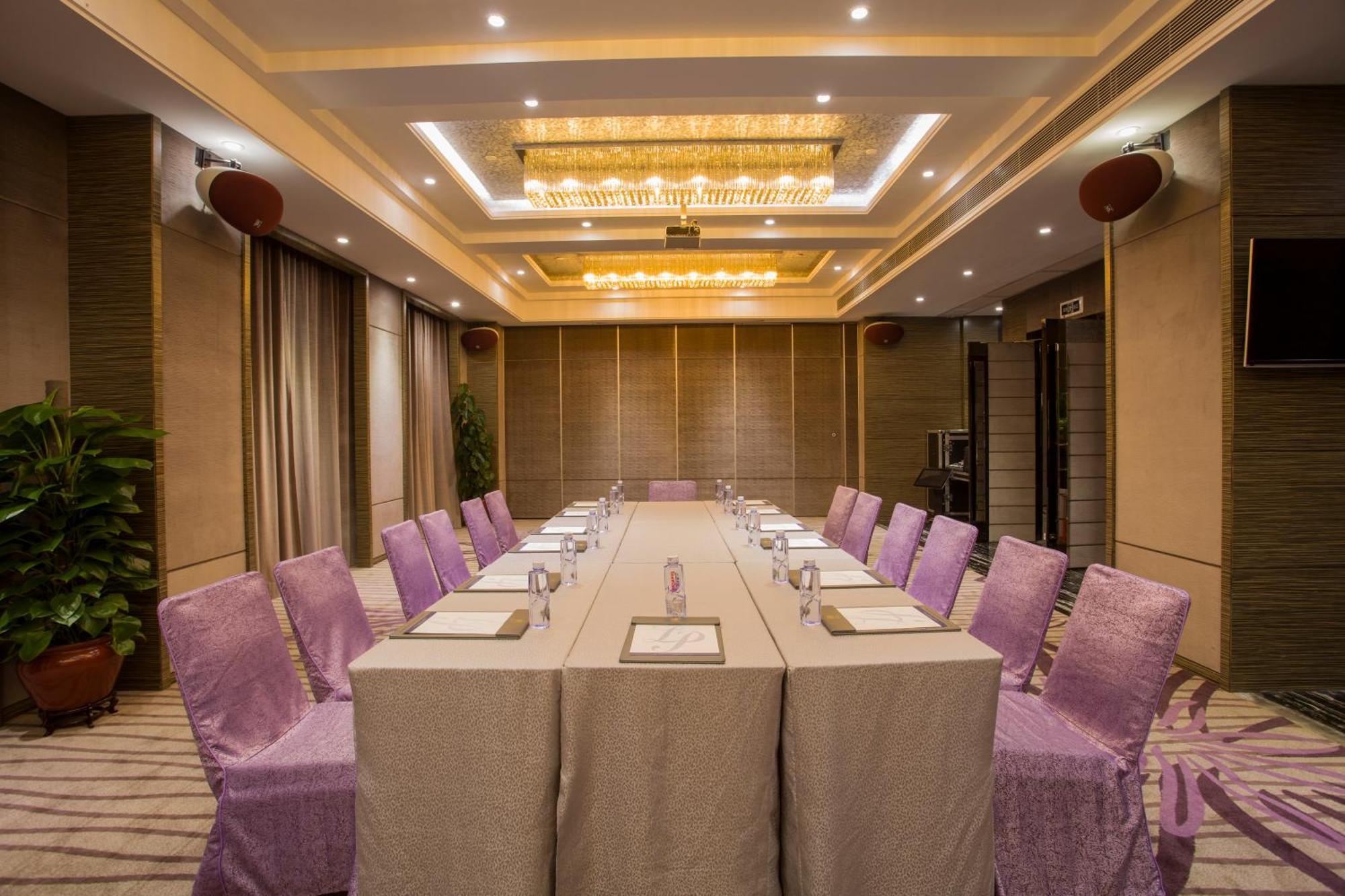 La Perle International Hotel - Free Shuttle Between Hotel And Exhibition Center During Canton Fair & Exhibitor Registration Counter Eksteriør bilde