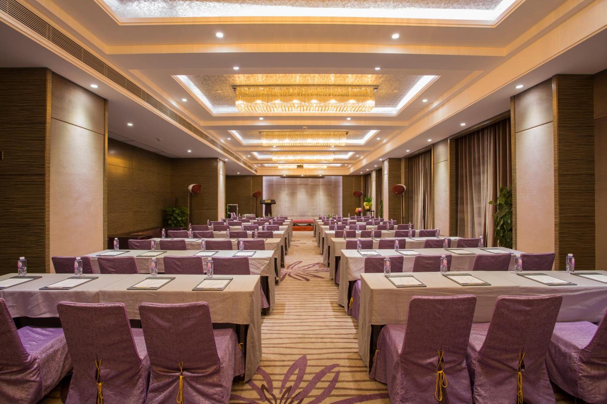 La Perle International Hotel - Free Shuttle Between Hotel And Exhibition Center During Canton Fair & Exhibitor Registration Counter Eksteriør bilde